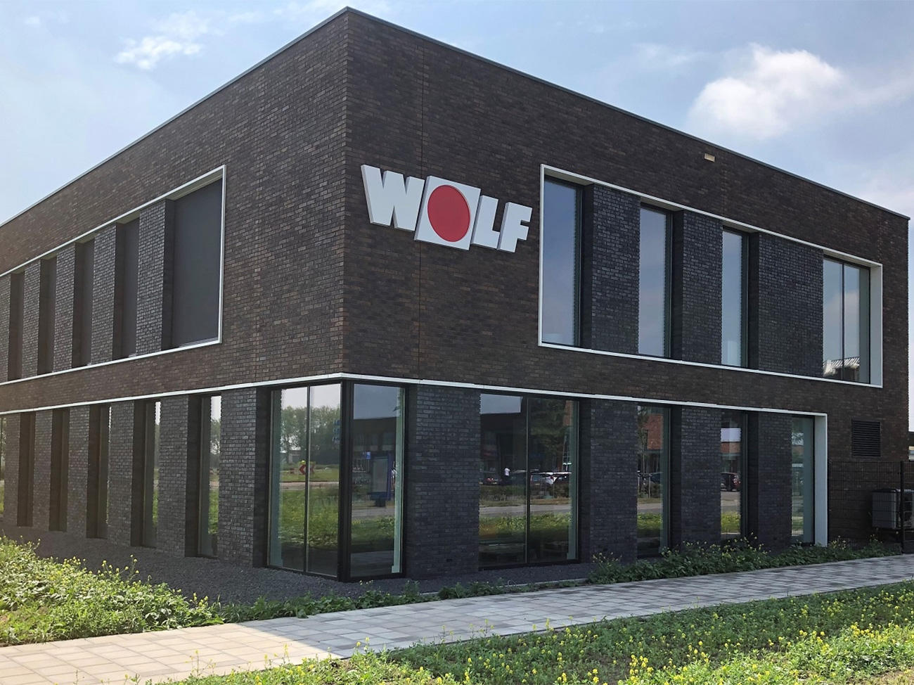 het-kantoorpand-van-WOLF-energiesystemen